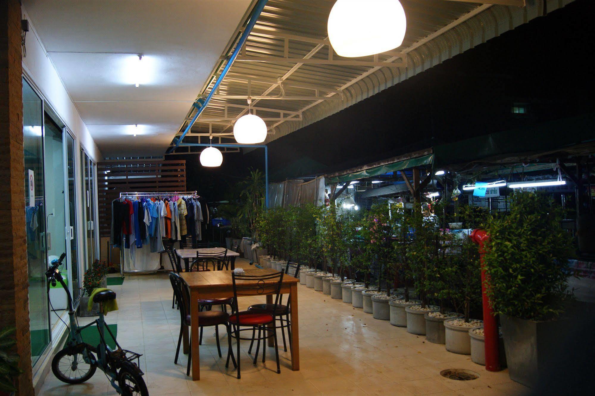 The City House Krabi town Εξωτερικό φωτογραφία